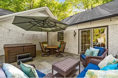 312 Willoughby Boulevard, Greensboro, NC 27408 - Photo 33