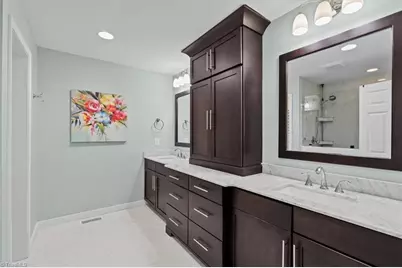 312 Willoughby Boulevard, Greensboro, NC 27408 - Photo 21