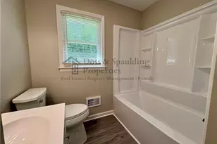 3419 Wilshire Dr, Greensboro, NC 27408 - Photo 17