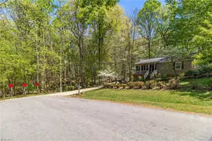 8502 Birchdale Dr, Greensboro, NC 27455 - Photo 5
