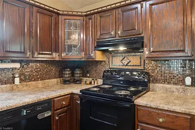 8502 Birchdale Drive, Greensboro, NC 27455 - Photo 17