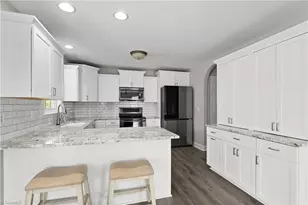 215 China Berry Ln, Midway, NC 27107 - Photo 9