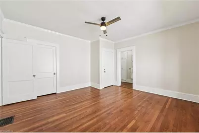 213 Westover Terrace, Greensboro, NC 27403 - Photo 21