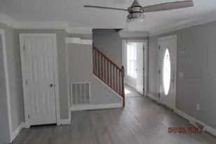 3011 View Crest Dr, Jonesville, NC 28642 - Photo 7