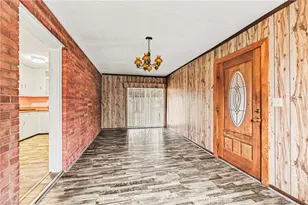 1324 Seays Rd, Liberty, NC 27298 - Photo 5