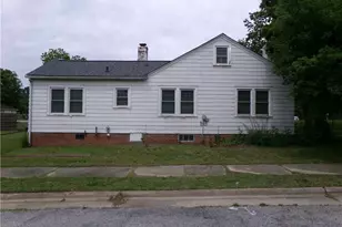 1408 E Martin Luther King Jr Dr, High Point, NC 27260 - Photo 5