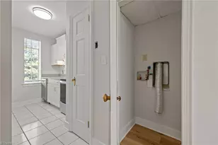 1700 N Elm St, Greensboro, NC 27408 - Photo 11