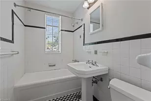 1700 N Elm St, Greensboro, NC 27408 - Photo 15