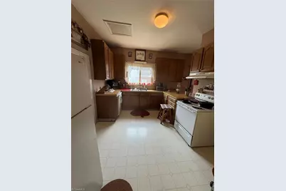 110 Bay Street, Rural Hall, NC 27045 - Photo 25