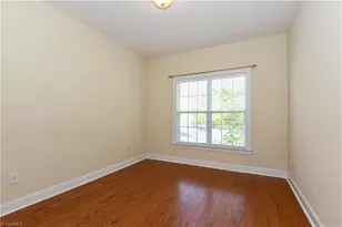522 College Rd, Greensboro, NC 27410 - Photo 23