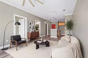 411 W Washington St, Greensboro, NC 27401 - Photo 9