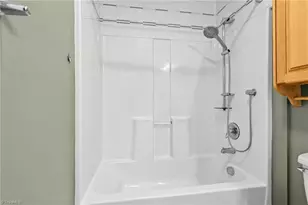 411 W Washington St, Greensboro, NC 27401 - Photo 17