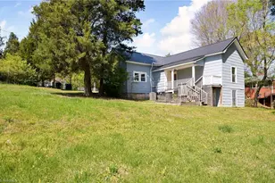 17 Hackney St, Lexington, NC 27292 - Photo 19