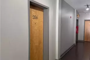 220 Market St, Greensboro, NC 27401 - Photo 9