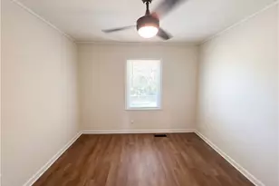 4847 Tower Rd, Greensboro, NC 27410 - Photo 7