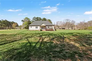 254 Spring Forest Rd, Asheboro, NC 27207 - Photo 25