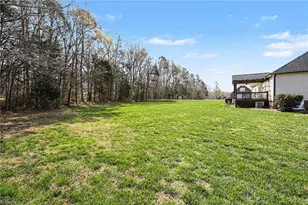 254 Spring Forest Rd, Asheboro, NC 27207 - Photo 23