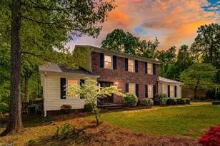 3903 Oakcliffe Rd, Greensboro, NC 27406 - Photo 3