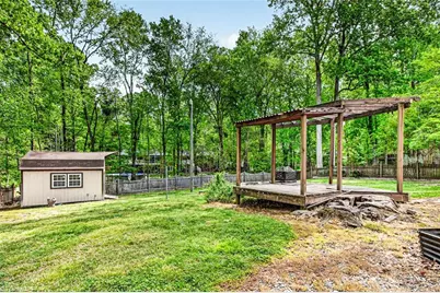 3903 Oakcliffe Road, Greensboro, NC 27406 - Photo 39