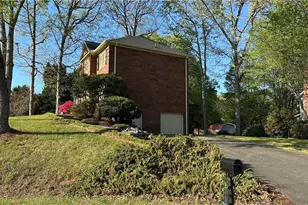 2251 Nettlebrook Dr, Winston-Salem, NC 27106 - Photo 3