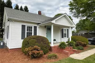 313 W Monroe St, Mayodan, NC 27027 - Photo 3