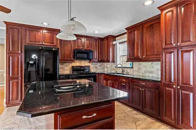 1512 Pittman Street, Mount Airy, NC 27030 - Photo 5