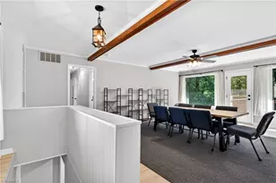 7 Holly Crest Ct, Greensboro, NC 27410 - Photo 5