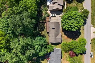 7 Holly Crest Ct, Greensboro, NC 27410 - Photo 41