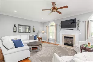 8505 Case Ridge Dr, Oak Ridge, NC 27310 - Photo 7