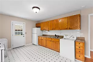 1748 Pleasant St, Winston-Salem, NC 27107 - Photo 9