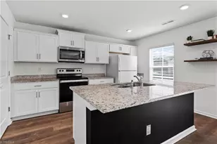 1338 Hickory Point Dr, Lexington, NC 27292 - Photo 3