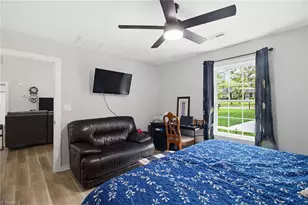 704 Archdale Dr, Lexington, NC 27292 - Photo 15