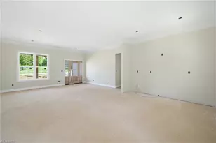 326 College St, Rural Hall, NC 27045 - Photo 15