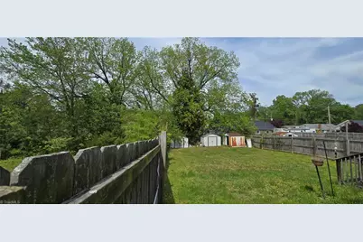 213 Kelly Place, High Point, NC 27262 - Photo 21