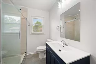 4 Carpenter Ct, Greensboro, NC 27403 - Photo 19