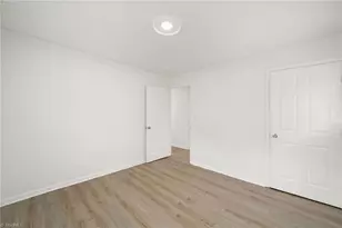 4 Carpenter Ct, Greensboro, NC 27403 - Photo 23