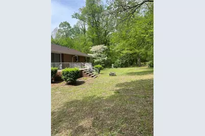 904 Blackstone Circle, Thomasville, NC 27360 - Photo 11