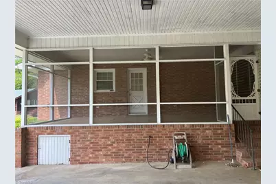 904 Blackstone Circle, Thomasville, NC 27360 - Photo 15