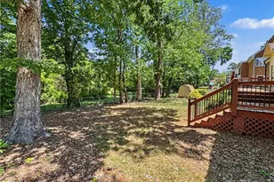 6104 Lindley Woods Dr, Greensboro, NC 27410 - Photo 39