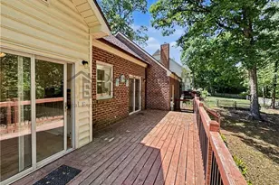 6104 Lindley Woods Dr, Greensboro, NC 27410 - Photo 35