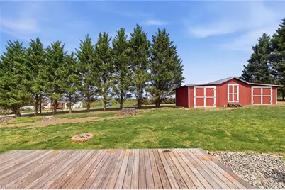 472 Brown Berry Road, North Wilkesboro, NC 28659 - Photo 31