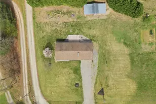 472 Brown Berry Rd, North Wilkesboro, NC 28659 - Photo 33