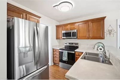 392 Arbor Trail, Thomasville, NC 27360 - Photo 5