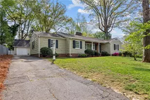 737 Hertford Rd, Winston-Salem, NC 27104 - Photo 3