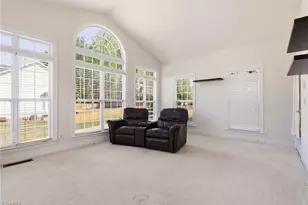 406 Hannah McKenzie Dr, Greensboro, NC 27455 - Photo 5