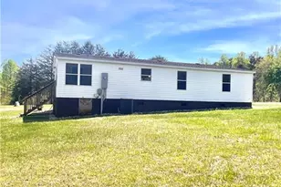 1044 Hodges Mill Rd, Dobson, NC 27017 - Photo 29