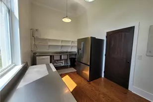 106 N Key St, Pilot Mountain, NC 27041 - Photo 17