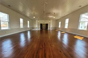 106 N Key St, Pilot Mountain, NC 27041 - Photo 13