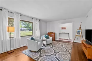 3707 W Friendly Ave, Greensboro, NC 27410 - Photo 9