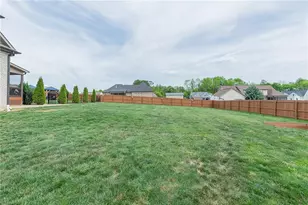 323 Oak Leaf Dr, Lexington, NC 27295 - Photo 43